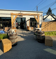 Western Entry Way (with barrel & haybales)(WD109+103+110)
